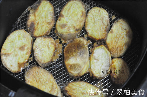 吃了30年红薯，这做法第一次见！不煮也不炸，比蛋糕还好吃！