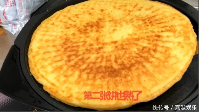 天冷了,玉米面这样做,太香了,给大鱼大肉也不换,做法还简单