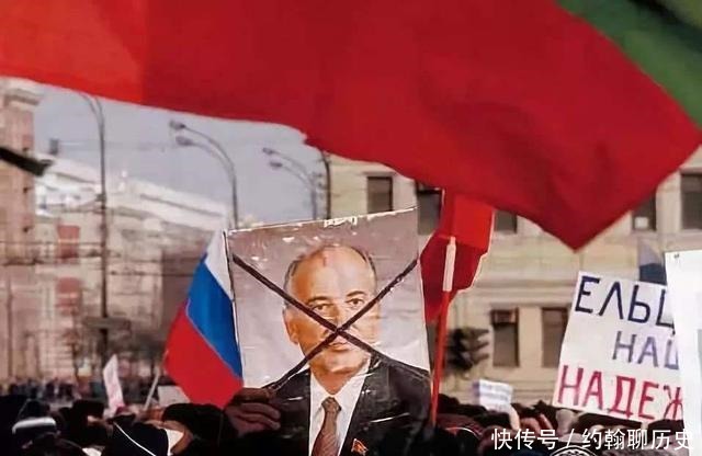 解体|苏联解体和斯大林有关系吗如果斯大林没死,会是怎样的结局