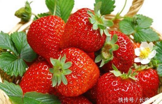 女人过40岁后,必吃的食物,滋润肌肤,促进代谢,看起来年轻十岁