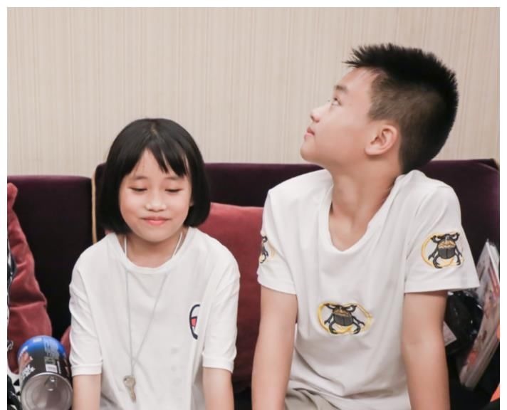 还记得变形计的丽姐吗？4年后现状曝光，被城市哥哥宠成公主