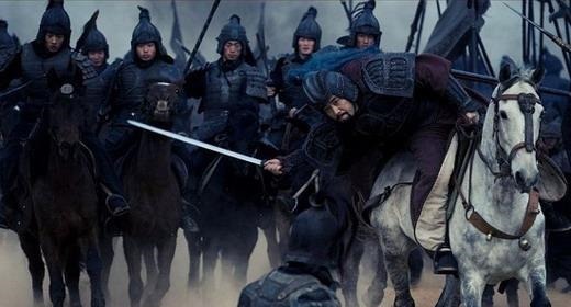 贴身|此人是刘备贴身秘书,谋略地位不输诸葛亮,却在史料中消失匿迹