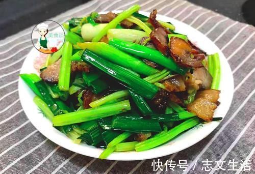 蒜苗|年夜饭必吃的小炒菜，炒一炒5分钟就上桌，鲜香开胃，下酒又下饭