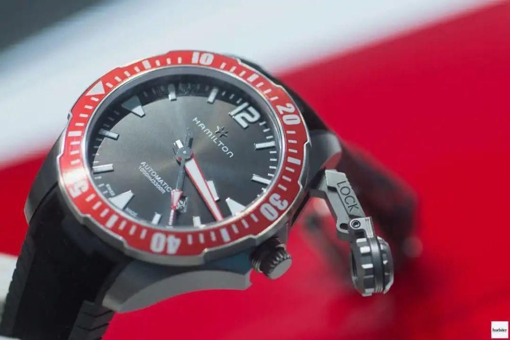 dozen|这几款复古军表,再一次让我手上的 Timex 索然无味