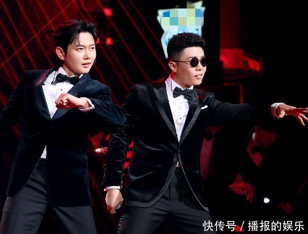 《德云斗笑社2》即将来袭，看到播出时间后，学生党表示等不起了