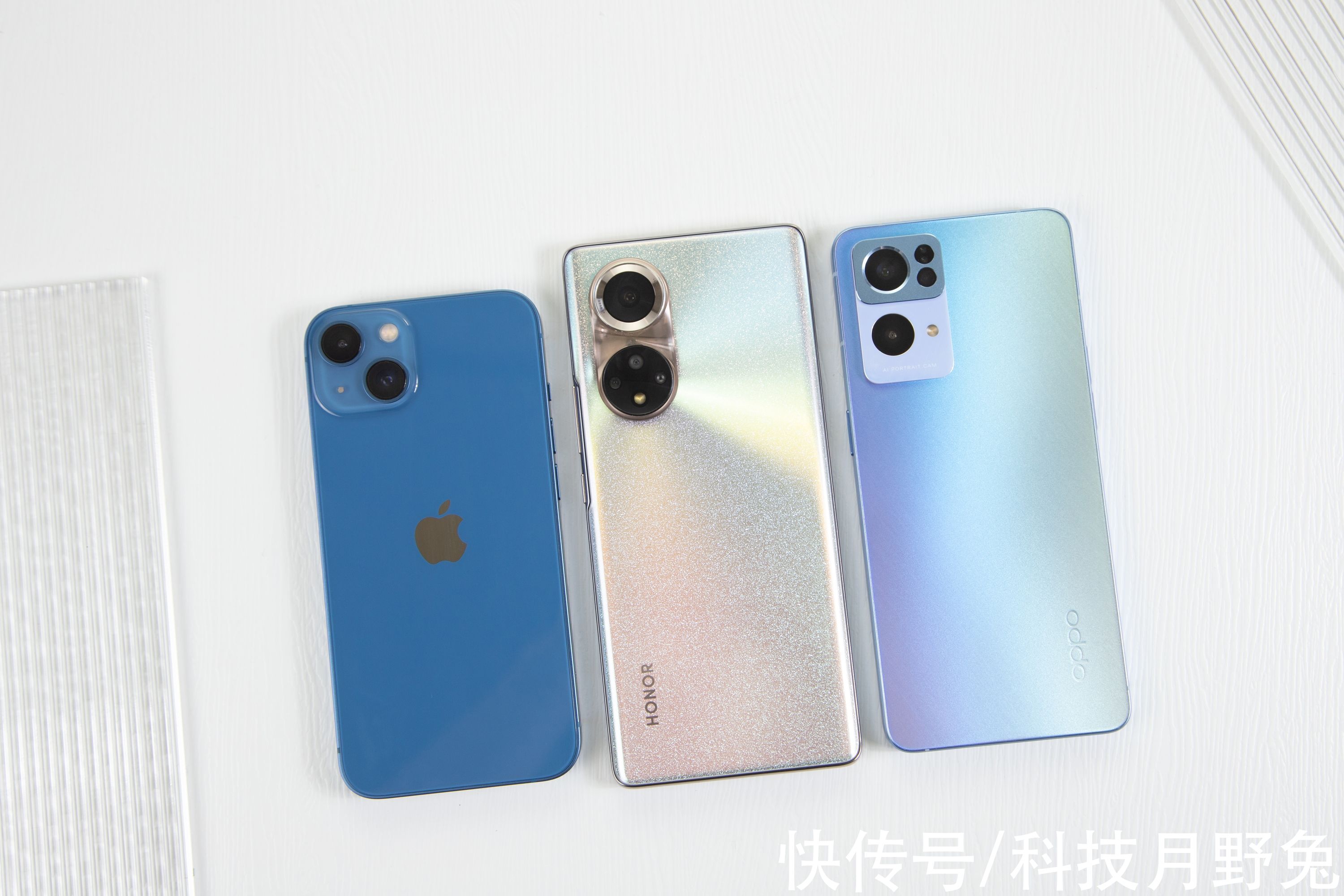 reno|自拍界的天花板？来看看OPPO、苹果、荣耀的三机样张对比就知道了