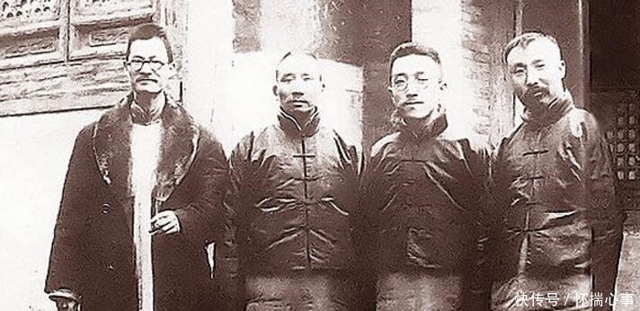 鲁迅先生|鲁迅横眉冷对千夫指,为何死后能让宋庆龄主持葬礼,巴金茅盾抬棺!