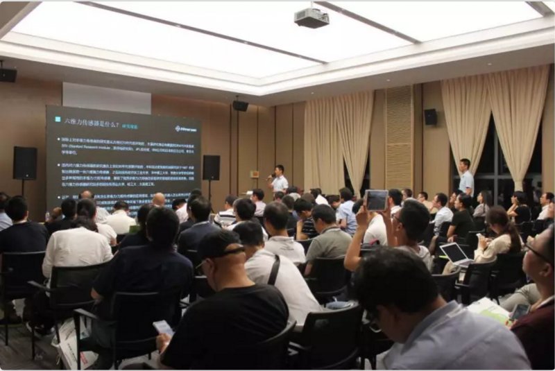 力敏|斯巴拓六维力传感器在工业机器人打磨和装配领域的应用