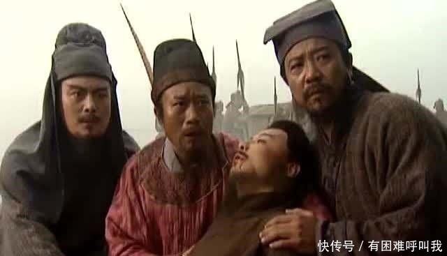 水浒传|《水浒传》中,林冲因何会让宋江当梁山泊主跟这件事有关!