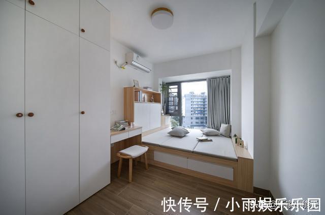 极简|看了他家才知道,全屋刮大白,没安装吊顶不做电视墙,极简又耐看