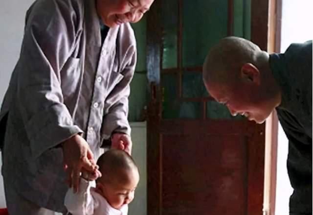 毕业|25年前,那位毕业后选择出家为僧的清华才女,如今现状如何?