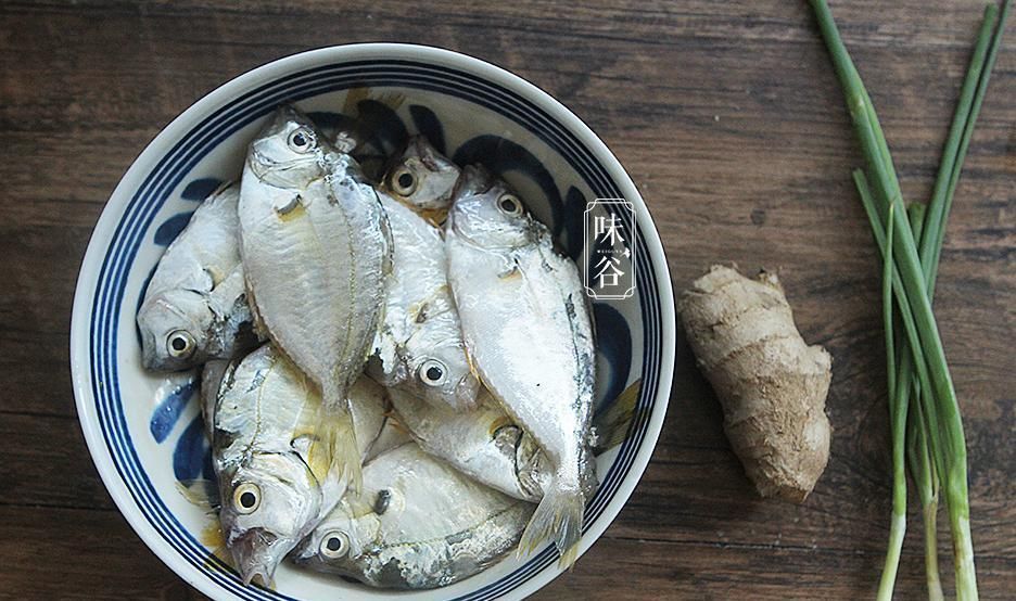 秋天|秋天遇到此鱼别手软,纯野生非人工养殖,鲜嫩好吃,40元一斤也值了