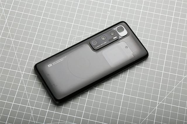 iPhone12|买小米10至尊版还是iPhone12 mini？听听店老板的说法！