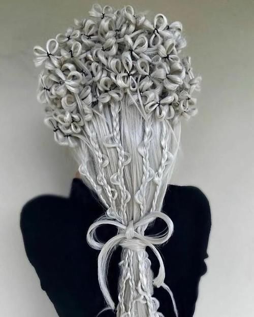 发型|21岁小伙编出漂亮的发型,脸:想要,发型:你不配