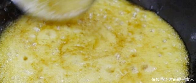 炒糖色,用油还是用水很多朋友没搞明白,难怪炒出来发苦不好吃