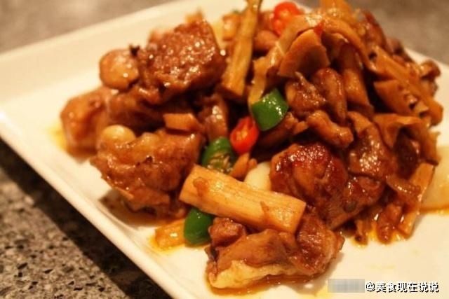  鸡肉焯水一煮就老？大厨：少加了这一样，难怪鸡肉又老又柴不入味