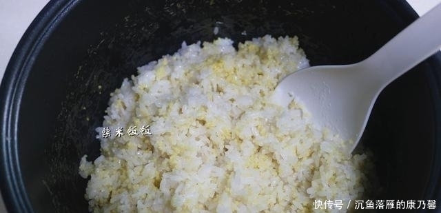 晚上睡前蒸一锅，起床早餐就有了咸甜软糯，好吃又省事