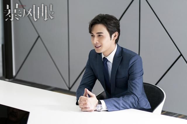 《暴风眼》收视率登顶，DS矿石对我们的国家究竟意味着什么？