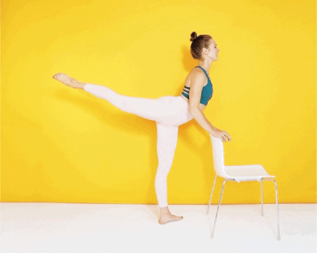 翘臀|8个翘臀、瘦腿的瑜伽变体动作，每天15分钟，在家就能练