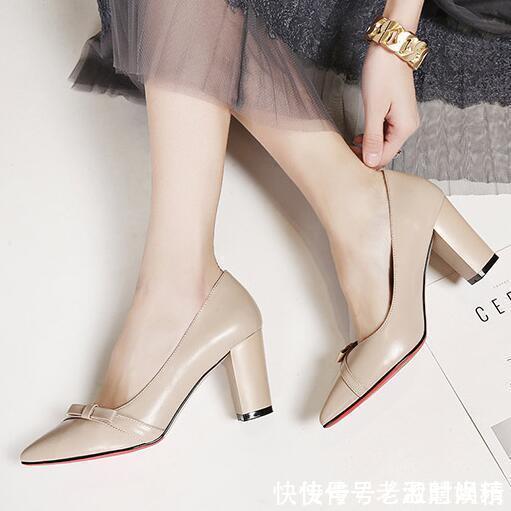 穿上这些高跟鞋,然后在配个阔腿裤,满满的时尚气质