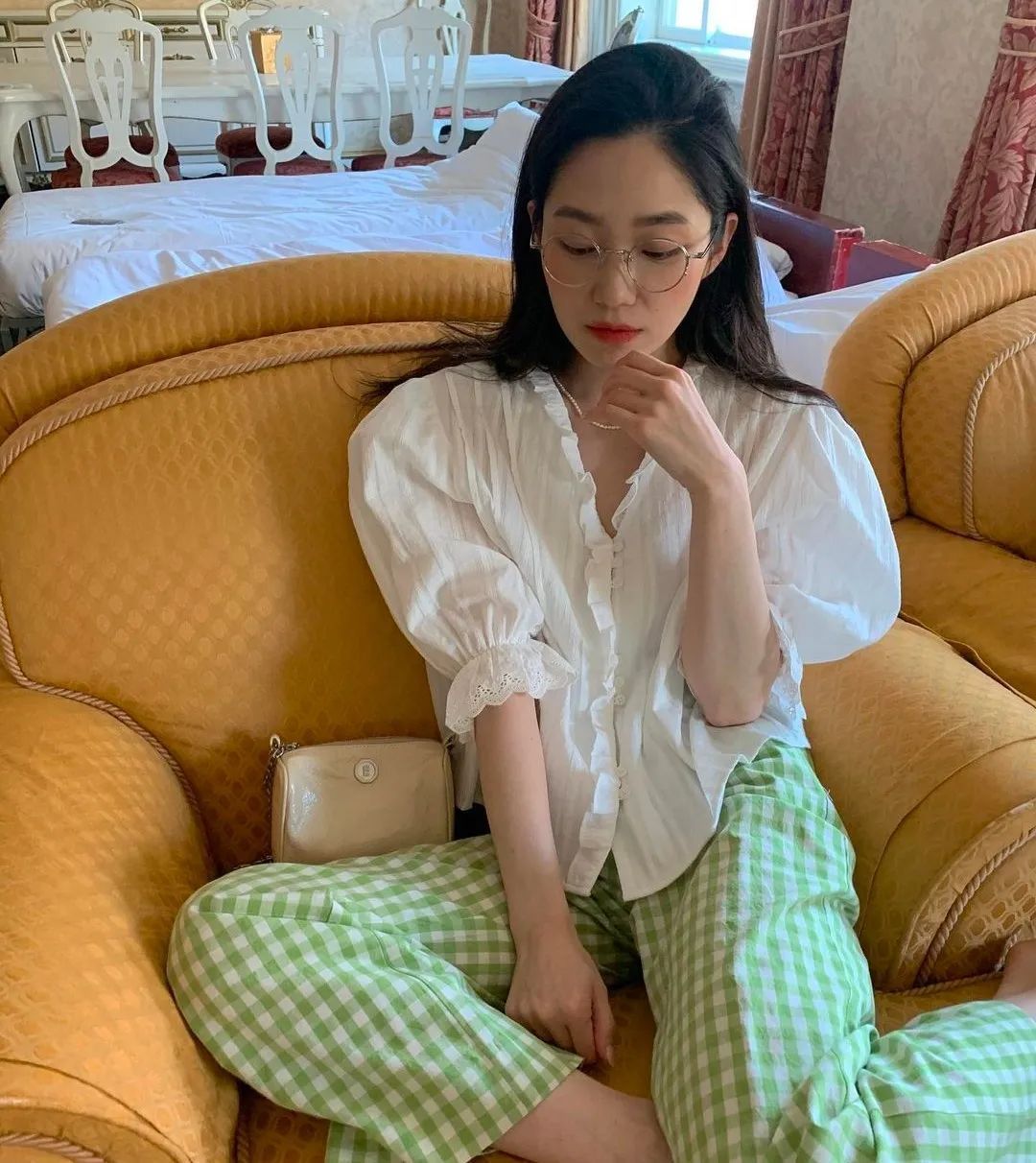 穿搭|绿色竟然这么好看！显白又减龄，必须来一件