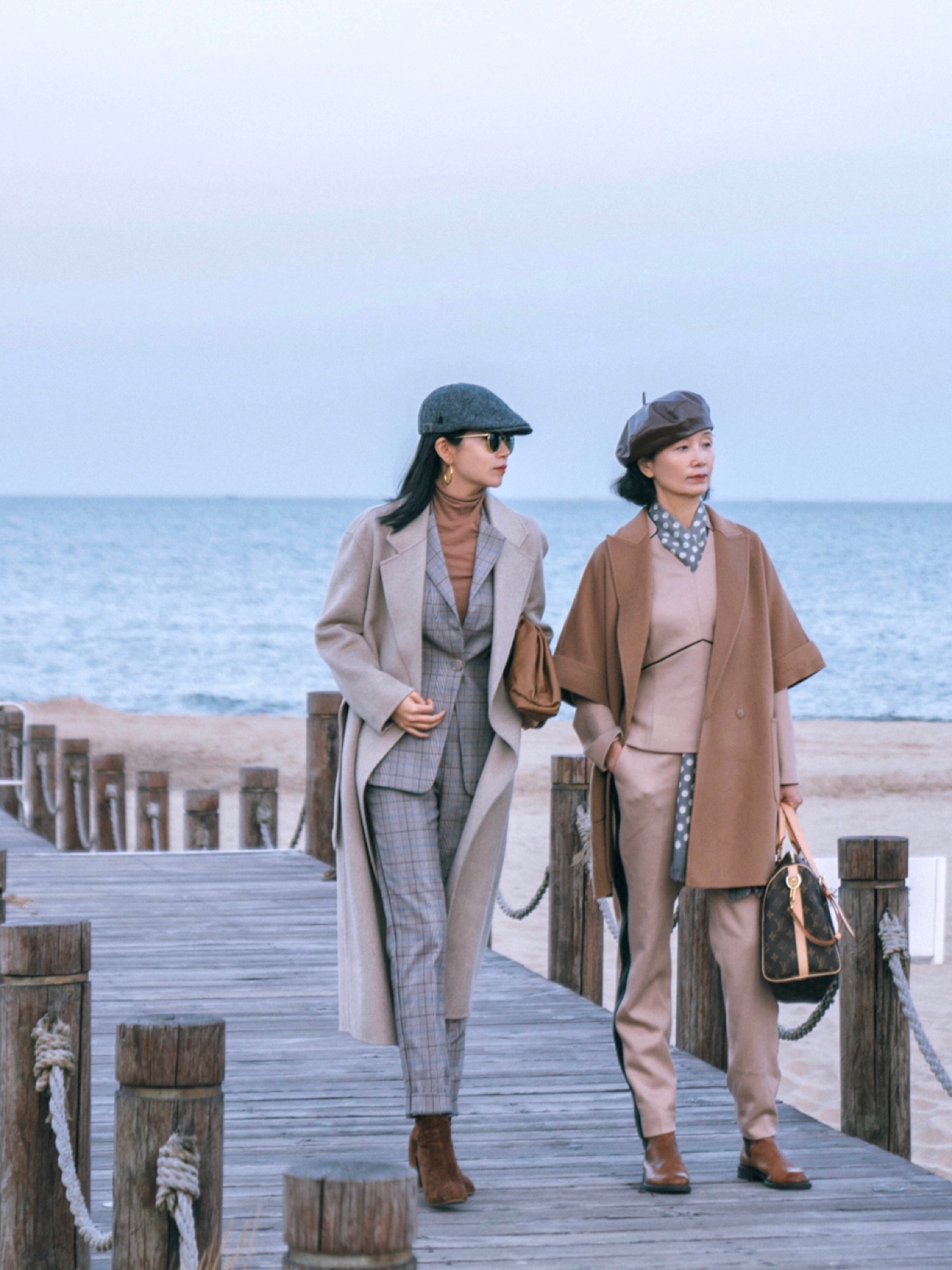 穿搭 今年流行的“高级颜色”大衣,时尚有气质,精致女人衣橱必备