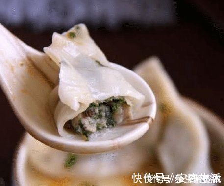 天气冷,教你一道网红早餐,几分钟就搞定,营养美味,老少皆宜