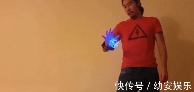 螺旋丸|大神自制鸣人“螺旋丸”模型,本以为是5毛特效,关上灯后:给大佬跪了