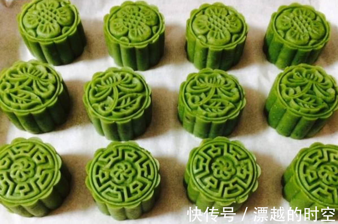 绿豆糕不用买，掌握好这四个步骤在家就能做，绿豆糕香软又美味