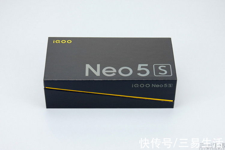 neo5s|独显芯片Pro+稀土“驯龙”，iQOO Neo5S首发评测