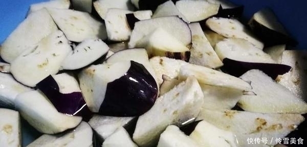 东北名菜烧茄子,学会这样做,茄子入味又好吃,还不油腻