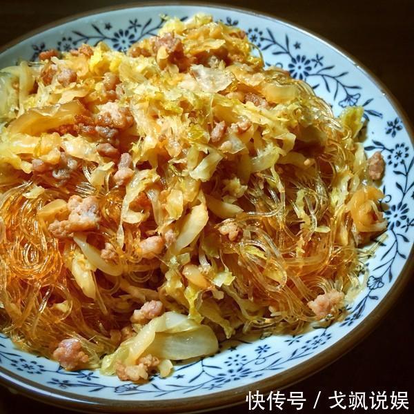 养颜|女性想要皮肤好,常吃三种美食,滋润皮肤,养颜抗衰老