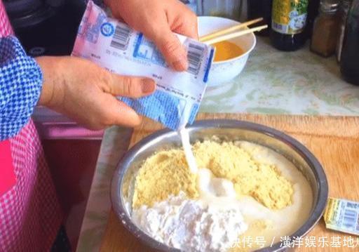天冷了，玉米面别再蒸发糕了，教你个简单做法，比面包还好吃！