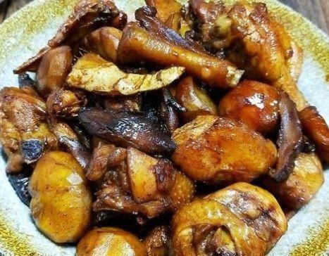 汤匙|红薯放入鸡肉里面,软嫩多汁,做法简单,食材普通,美味可口