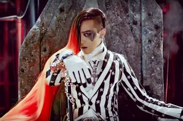 张艺兴|独家！全网都在问，王一博《这街4》的报童帽原来是这顶？