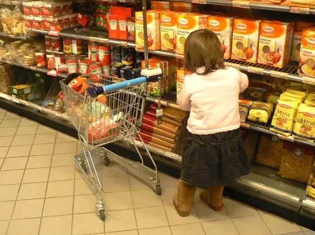 试衣镜|带孩子逛商场 要注意6个区域