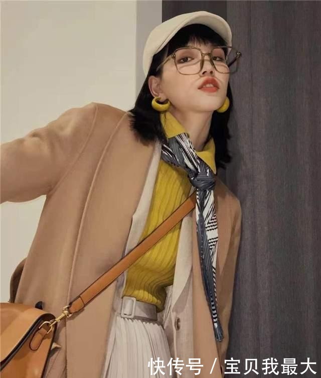 女人|皮肤偏黄的女人,日常穿衣建议选择这5种颜色,显白显气质