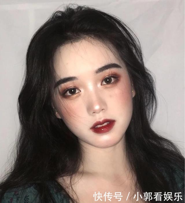 质地|你会挑适合自己的口红吗兰蔻活力,3CE平价,它是口红中的王者