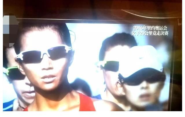 朗读者3第四期董卿相遇田径赛大满贯金牌选手刘虹