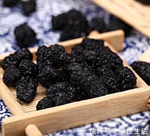 降压|高血压患者，再馋也不要碰5种食物，想血压稳定的，最好牢记