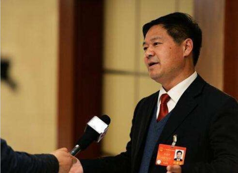 最昂贵的打群架,蓝翔造,打一场损失1.8亿