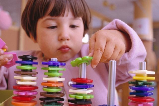 爷爷|爷爷叫秋日,爸爸叫秋季,爷爷随口给孙子想的名字让民警不禁笑翻