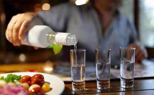 红肉|高血压能吃肉吗？高血压要戒烟戒酒吗？医生告诉你实情