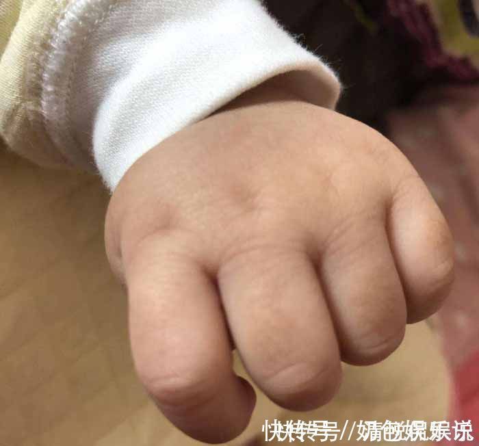 宝宝|宝宝以后聪不聪明,看他手部发育就知道,高智商的表现都在手上