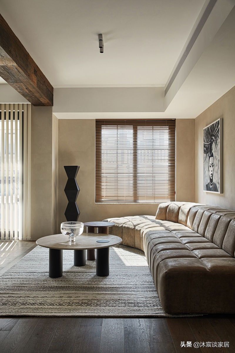 侘寂风|初看,他家真是“家徒四壁”,细品,真的是很有味道,越看越喜欢