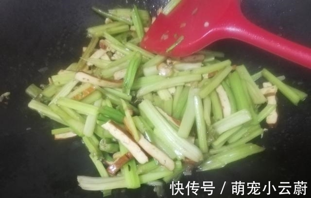 飕飕|这菜是“燃脂狂魔”,减肥瘦身吃这菜,连吃2周,体重飕飕掉!