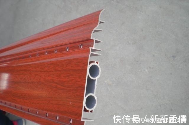 暖气片|地暖已经过时了，现在流行装这种新型地暖，暖和又美观！