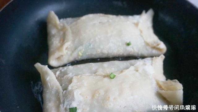 韭菜和它是绝配,不出汤,味更鲜,比韭菜鸡蛋的好吃,还不用活面