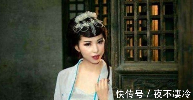 李桂姐!金瓶梅名场面赏析:吴月娘雪夜焚香,一篇祝词看透吴月娘的心机