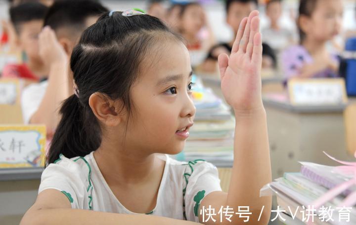 孩子|一位母亲的哭诉,“我花了600万培养你,你却只想做家庭主妇。”